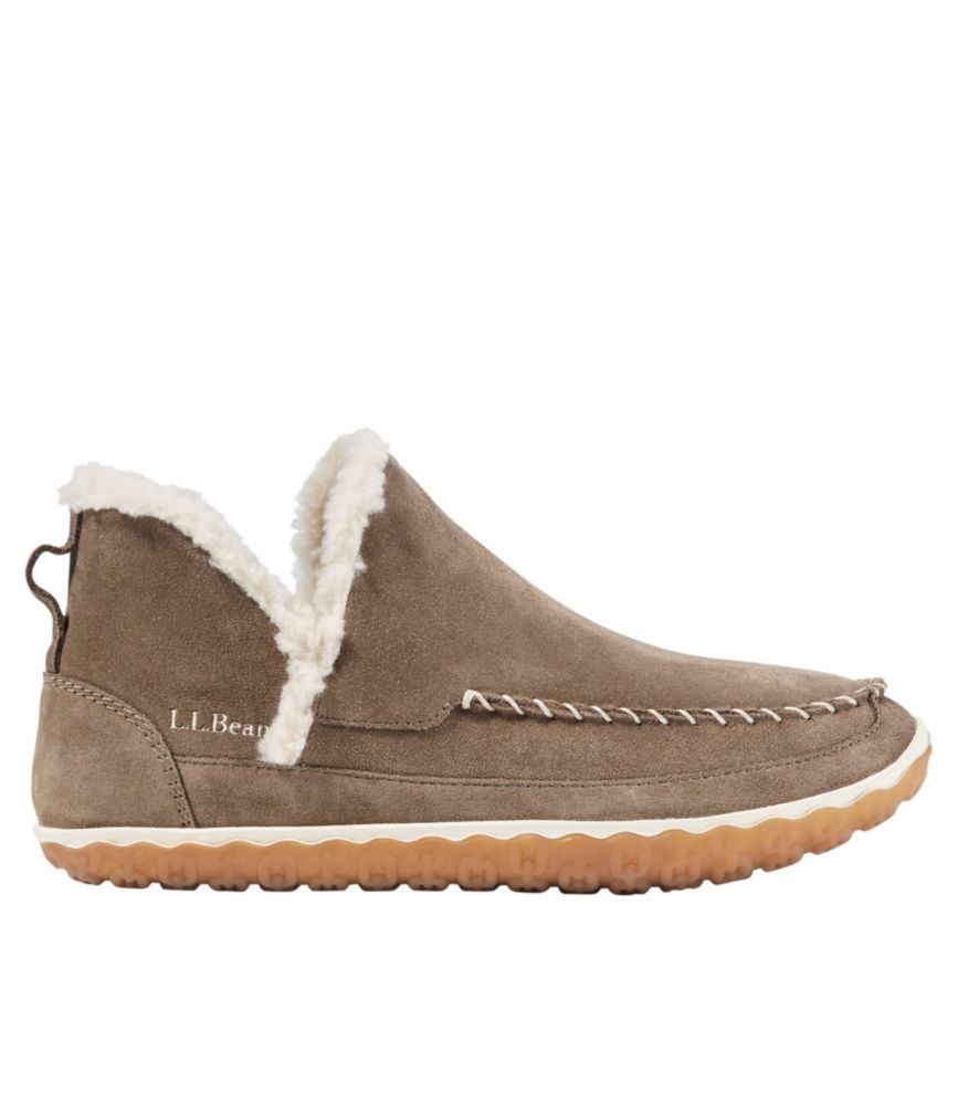 L. L. Bean Women's Mountain Slippers is built with a cozy fleece lining that keeps the toes nice all day long.